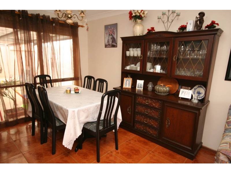 Cranbourne North VIC 3977