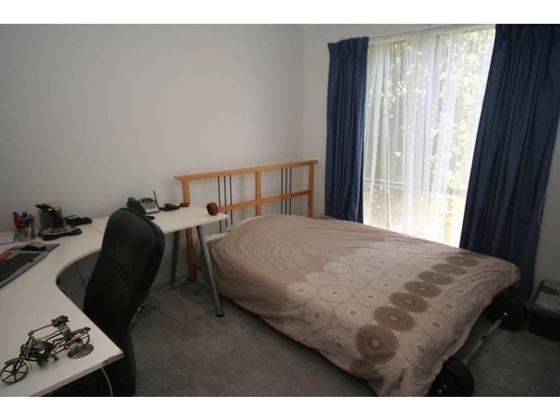 Cranbourne North VIC 3977