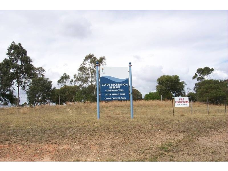 225 Manks Road, Clyde VIC 3978