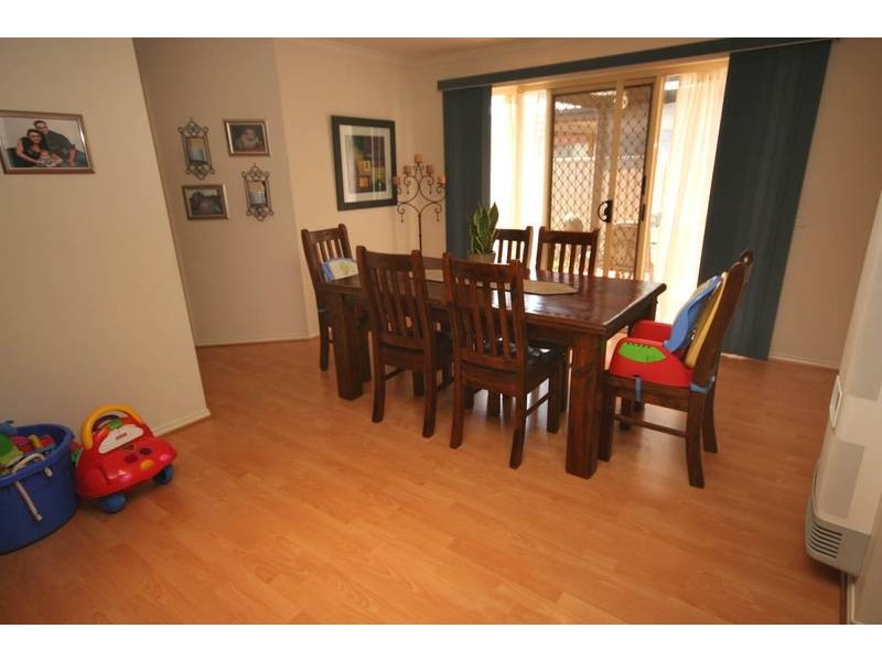 Cranbourne East VIC 3977