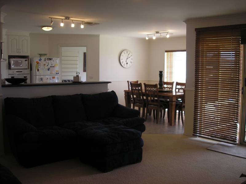 3 Wisteria Court, Skye VIC 3977