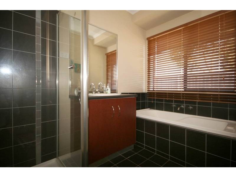 Cranbourne VIC 3977
