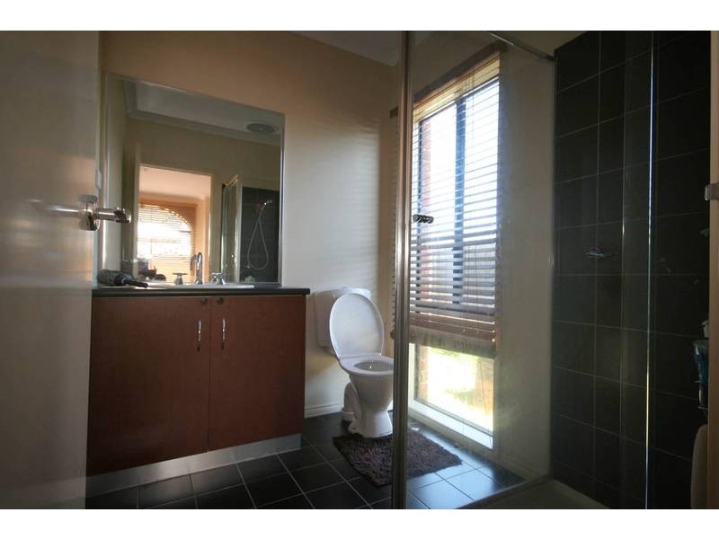 Cranbourne VIC 3977