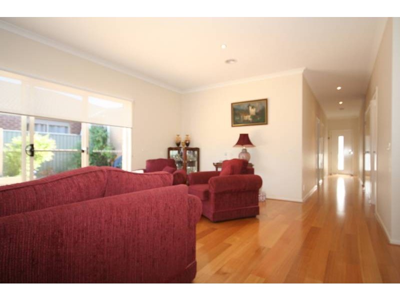 Cranbourne East VIC 3977