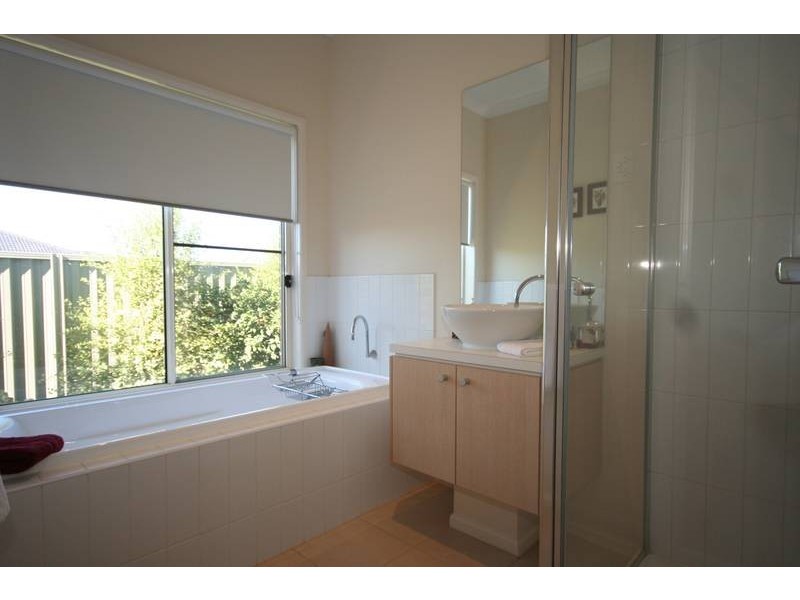 Cranbourne East VIC 3977