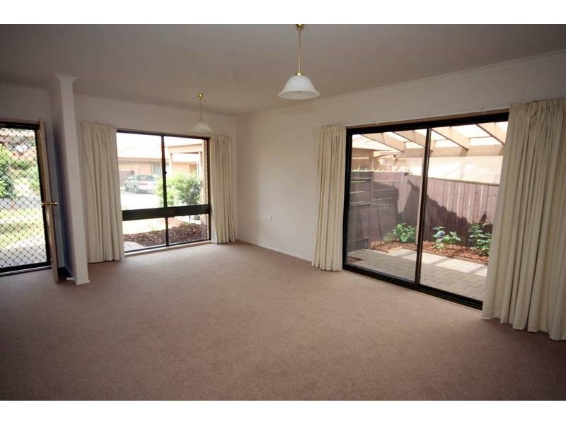 Junction Village VIC 3977