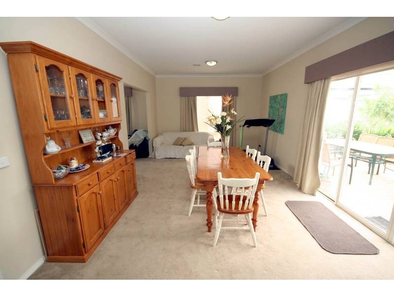 Cranbourne VIC 3977