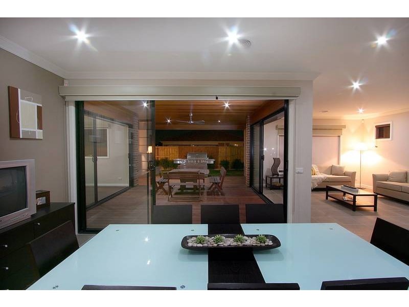 Cranbourne VIC 3977