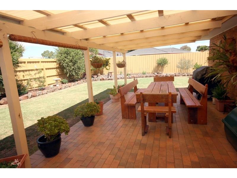 Cranbourne North VIC 3977