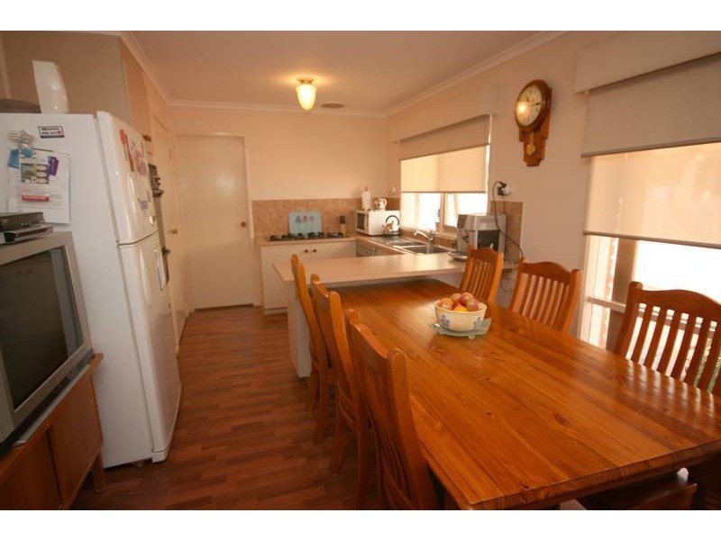 Cranbourne North VIC 3977