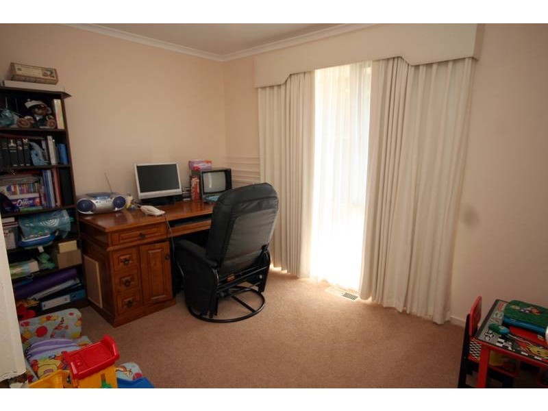 Cranbourne North VIC 3977