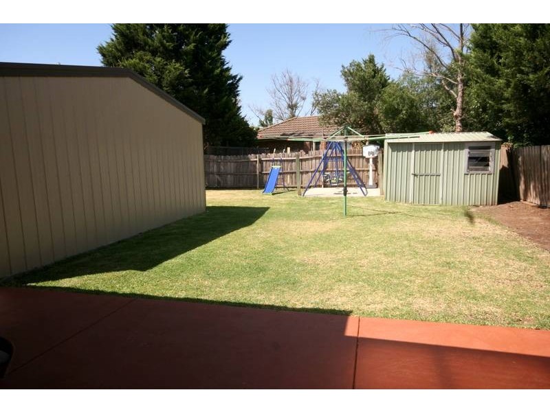 Cranbourne North VIC 3977