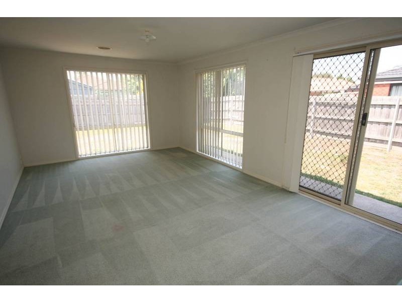 Cranbourne West VIC 3977