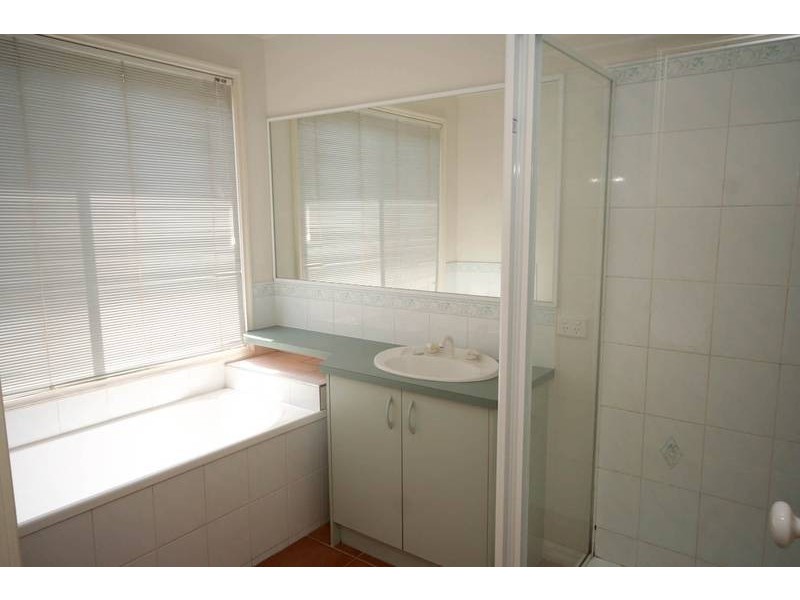Cranbourne West VIC 3977