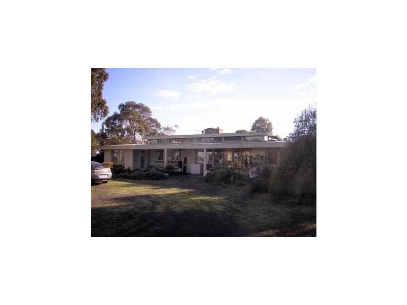 425 Patterson Road, Clyde VIC 3978