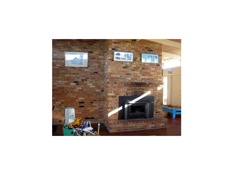 425 Patterson Road, Clyde VIC 3978