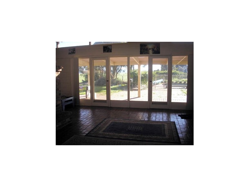 425 Patterson Road, Clyde VIC 3978