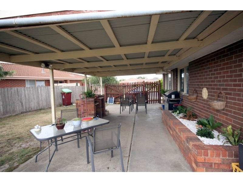 Cranbourne North VIC 3977