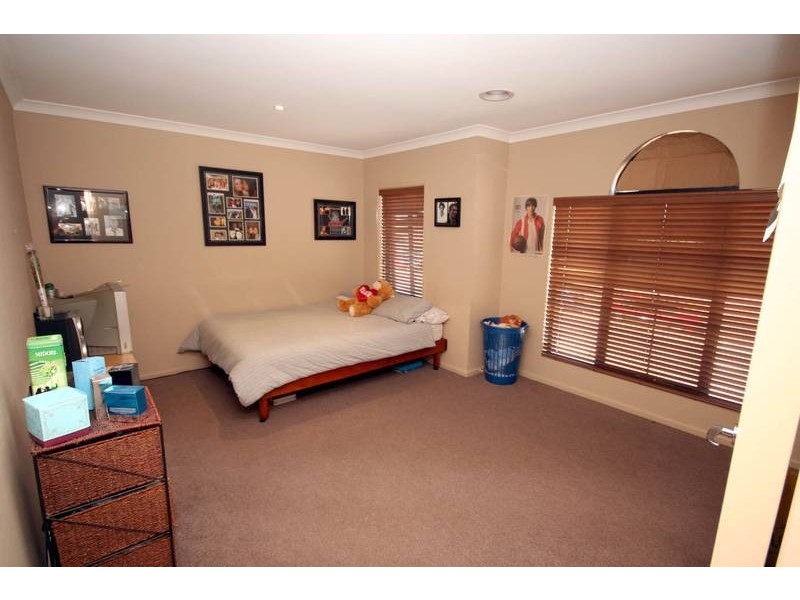 Cranbourne East VIC 3977