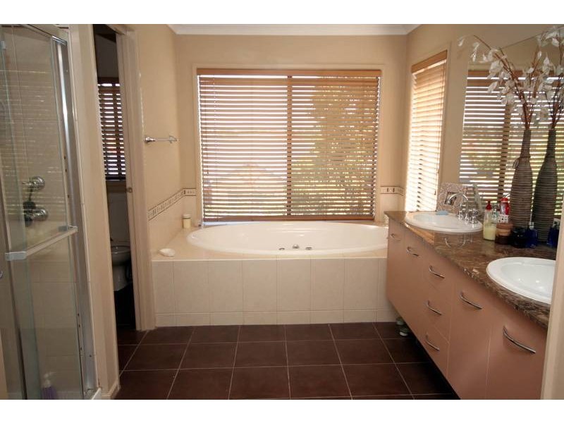 Cranbourne East VIC 3977