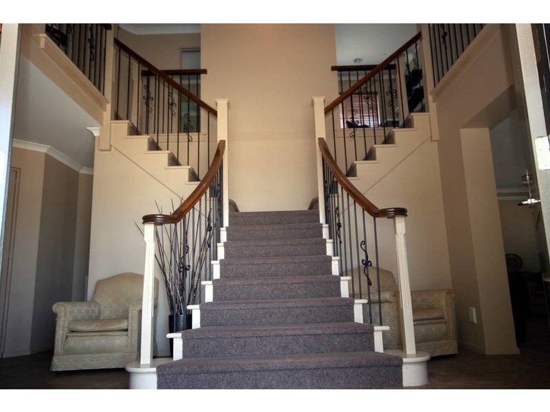 Cranbourne East VIC 3977