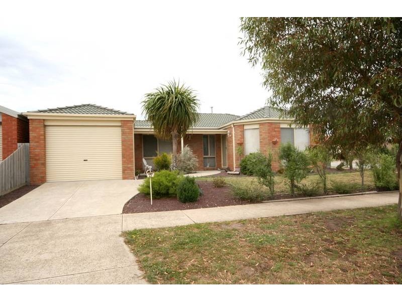 23 Jasa Crescent, Cranbourne VIC 3977