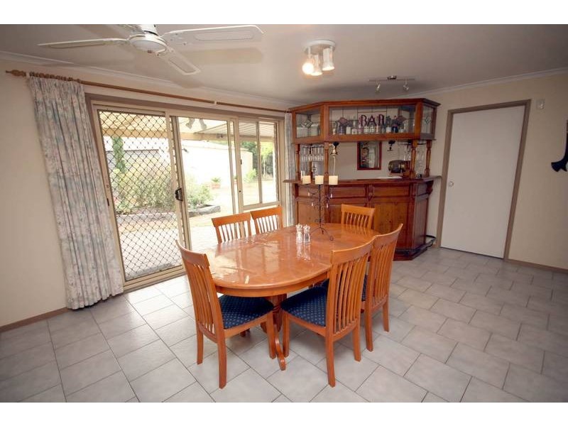 Cranbourne North VIC 3977