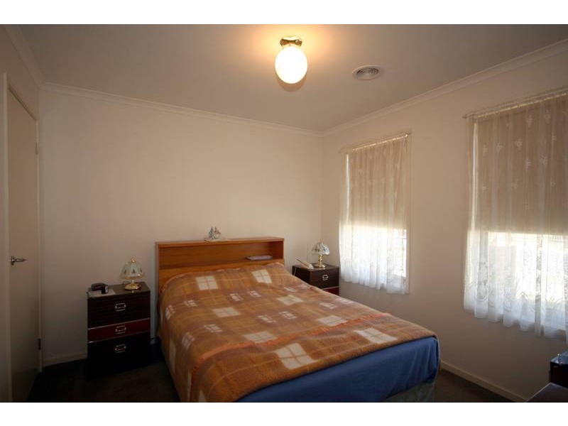Cranbourne VIC 3977