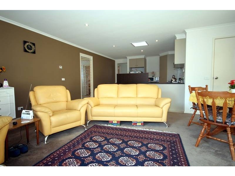 Cranbourne VIC 3977