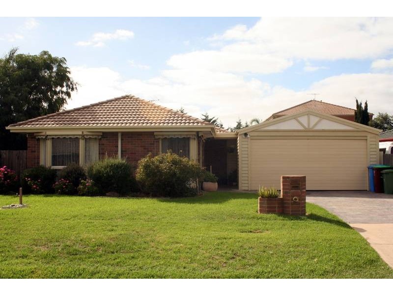 Cranbourne North VIC 3977