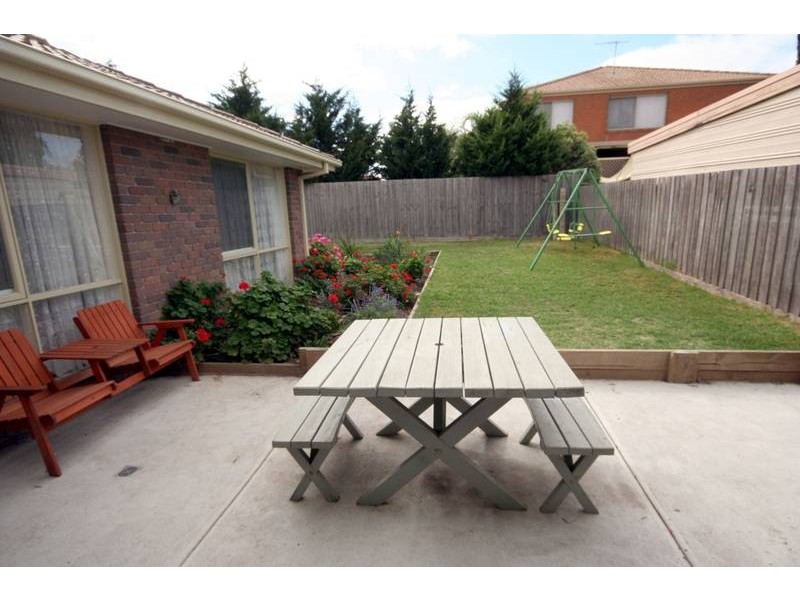Cranbourne North VIC 3977