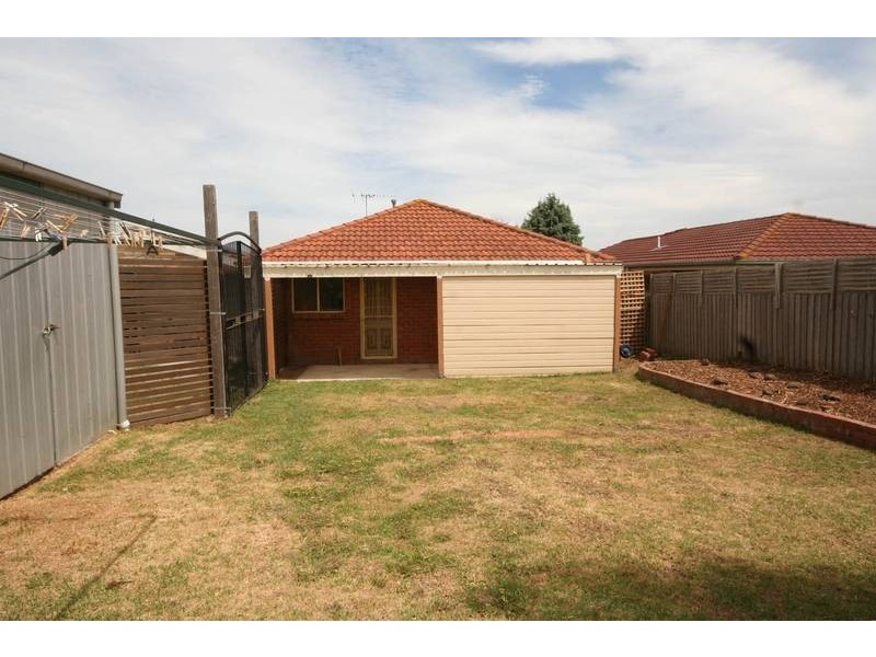 22 Jessie Street, Cranbourne VIC 3977
