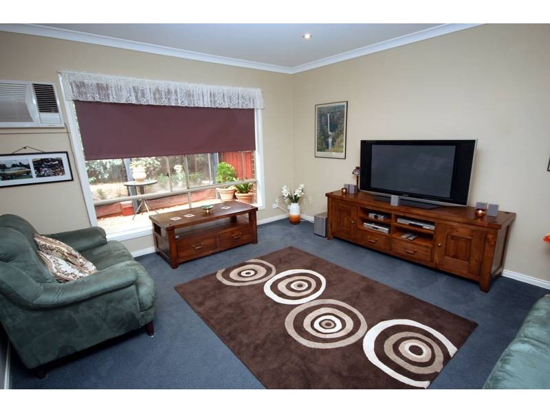 23 Stonehaven Avenue, Cranbourne VIC 3977