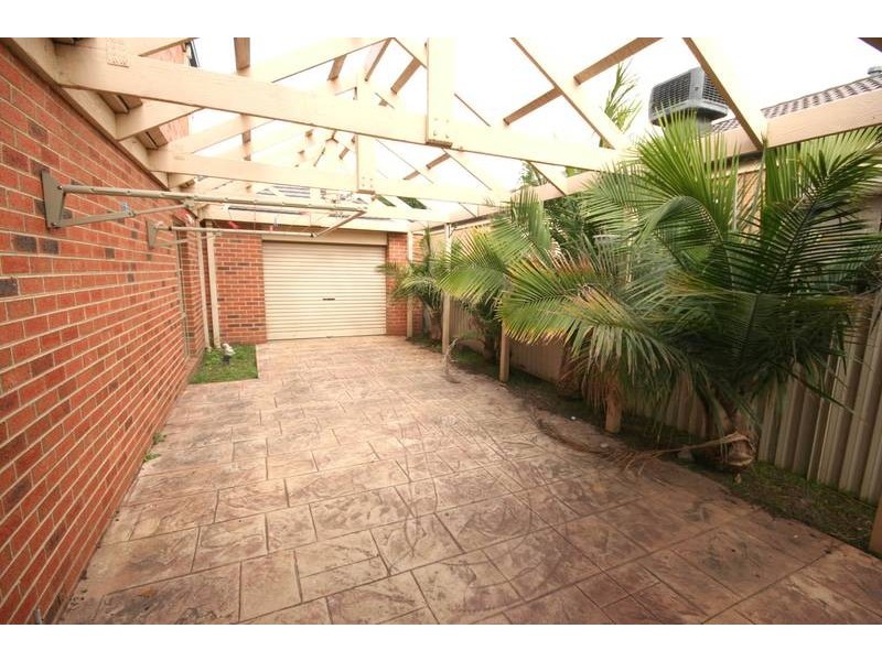 Cranbourne VIC 3977