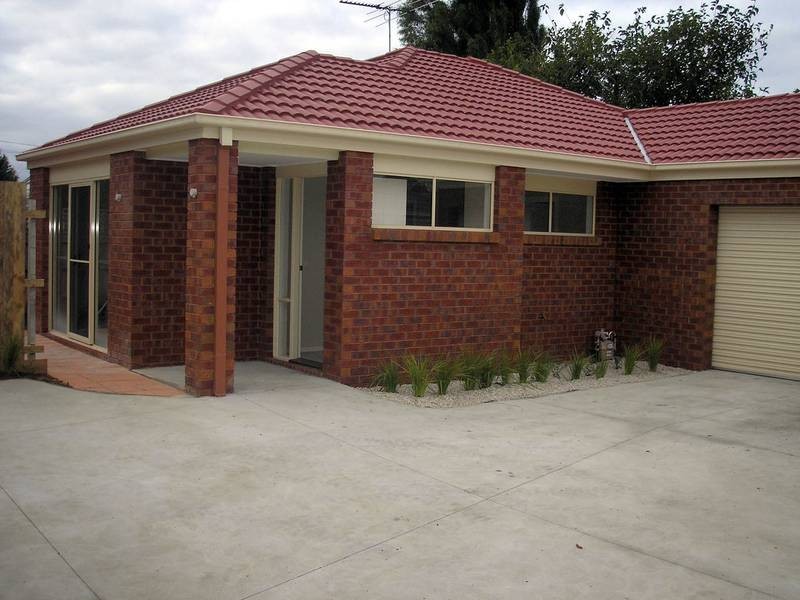 2/36 Virginia Street, Cranbourne VIC 3977