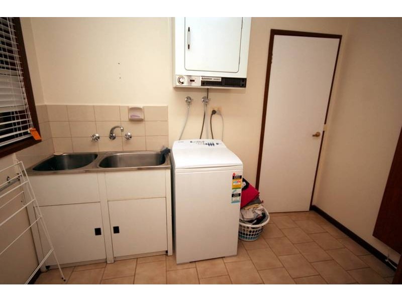Cranbourne VIC 3977