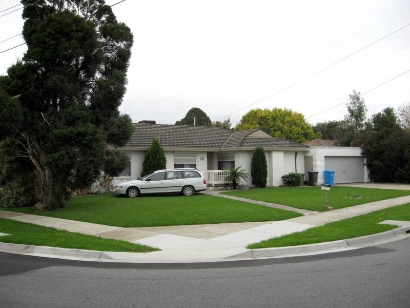 40 Valley Fair Drive, Narre Warren VIC 3805