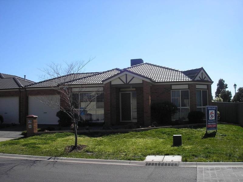 9 Briarcrest Drive, Cranbourne VIC 3977