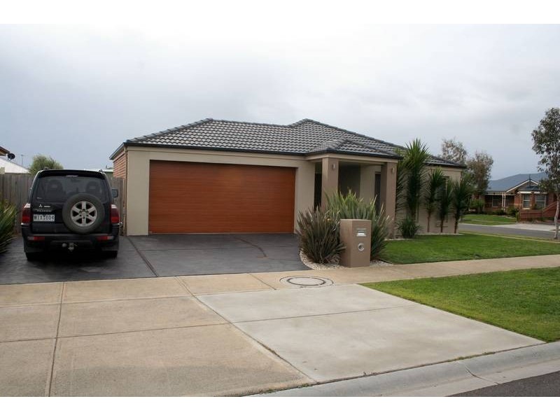 Cranbourne VIC 3977