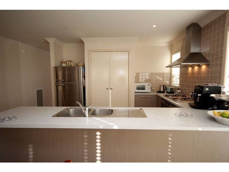Cranbourne VIC 3977