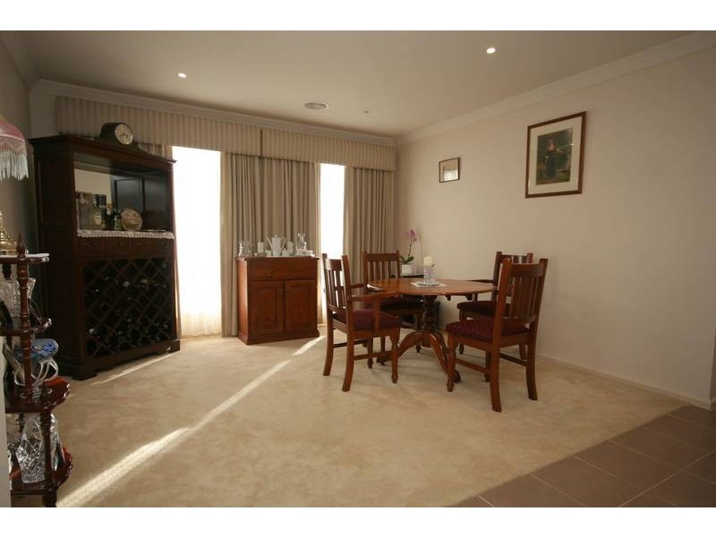 Cranbourne VIC 3977