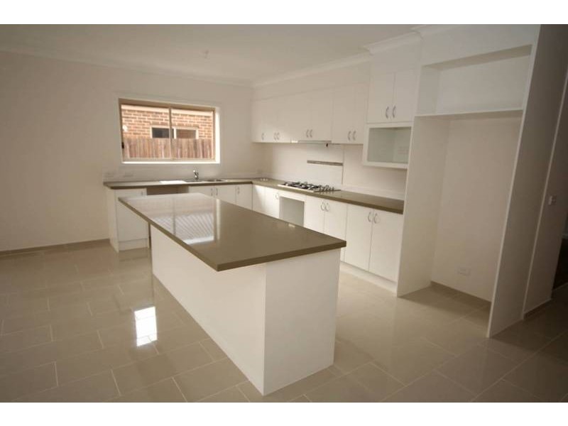 Cranbourne VIC 3977