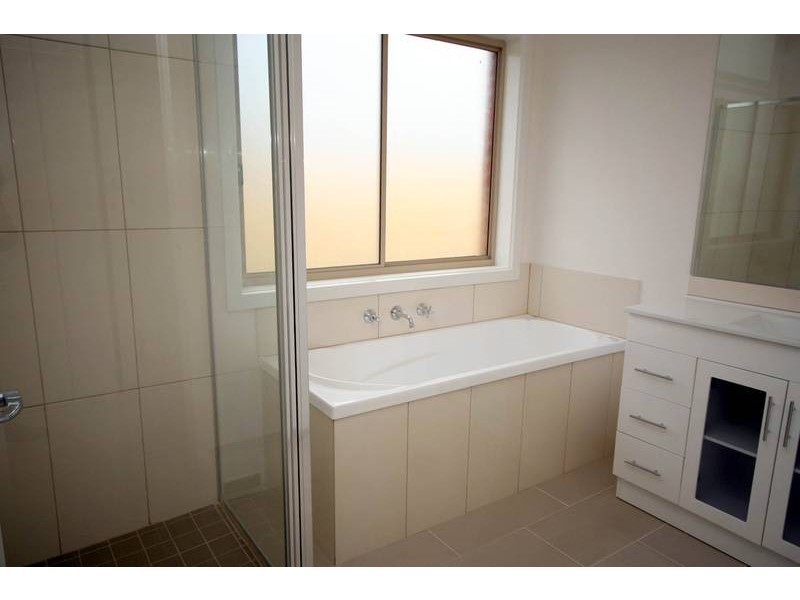 Cranbourne VIC 3977