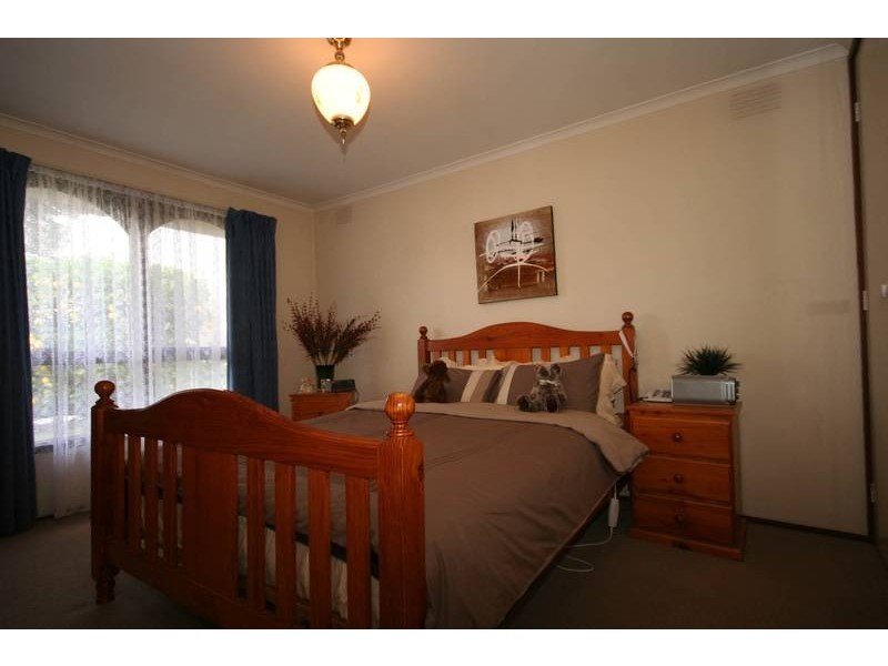 Cranbourne VIC 3977