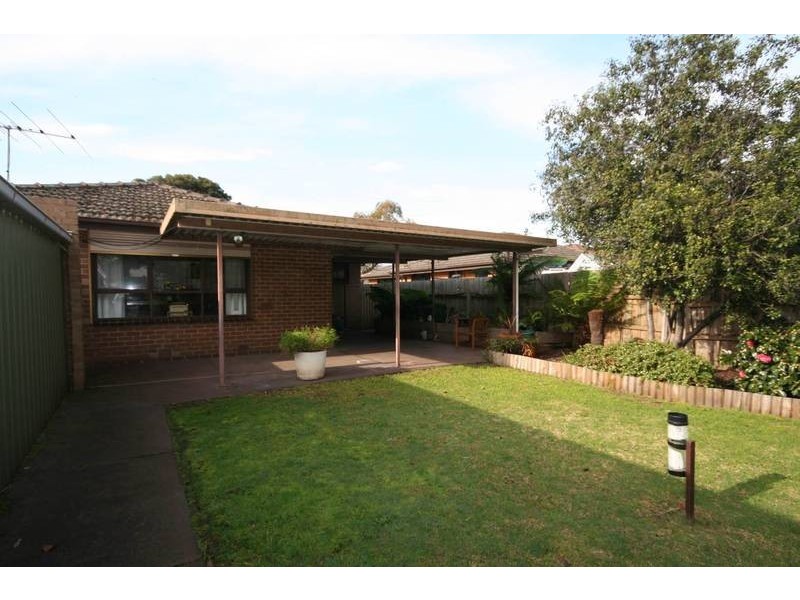 Cranbourne VIC 3977