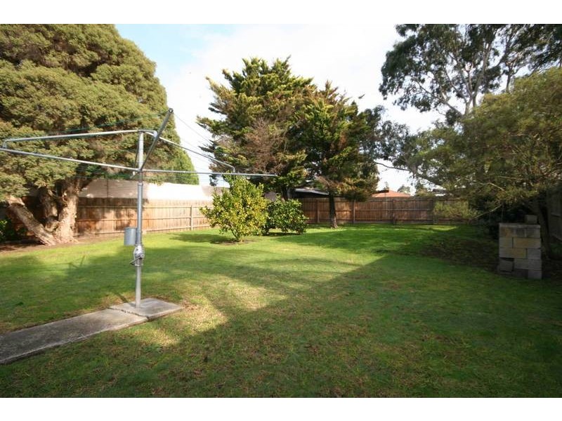 Cranbourne VIC 3977