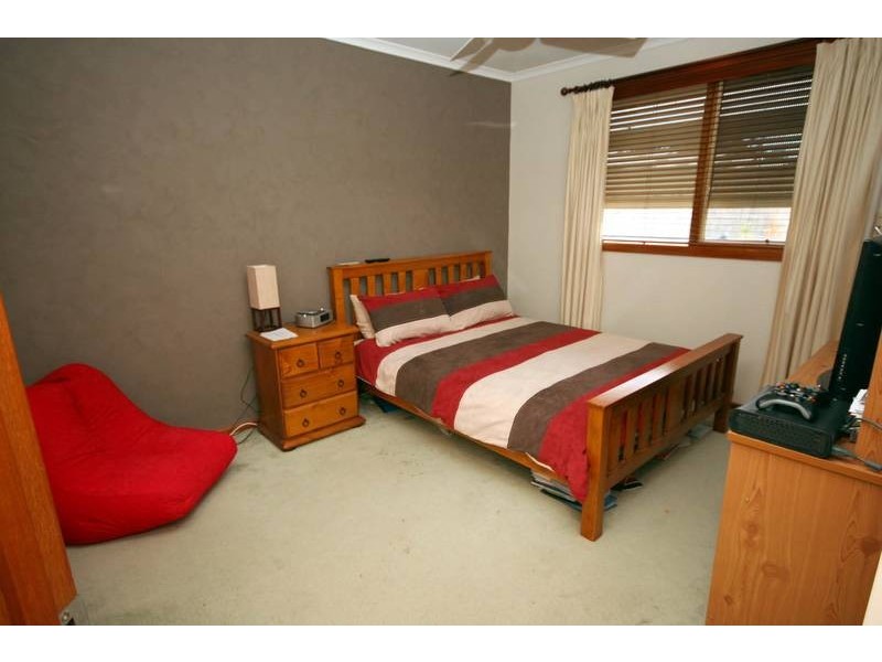 Cranbourne VIC 3977