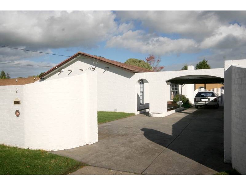 2 Haven Court, Cranbourne VIC 3977