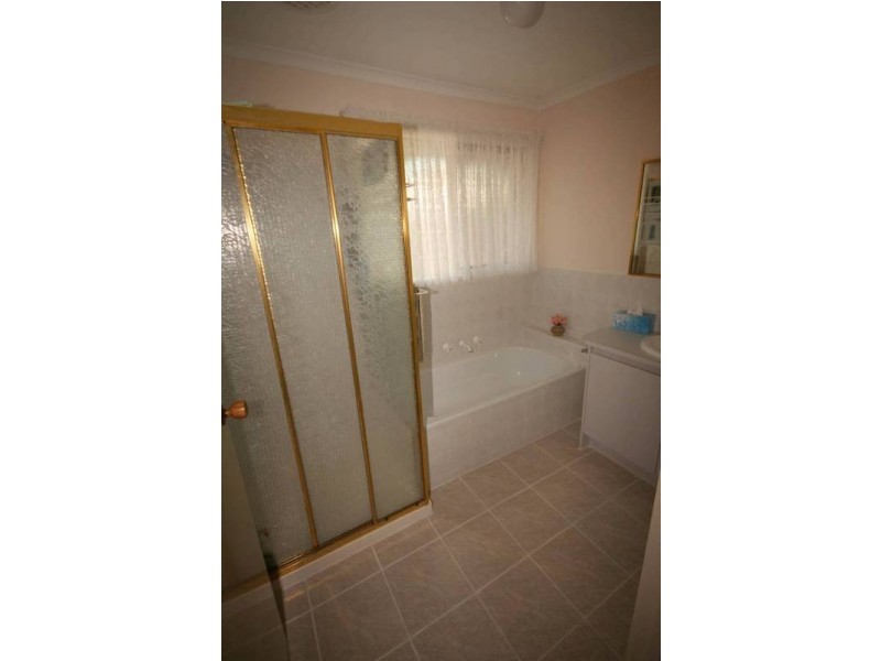Cranbourne VIC 3977