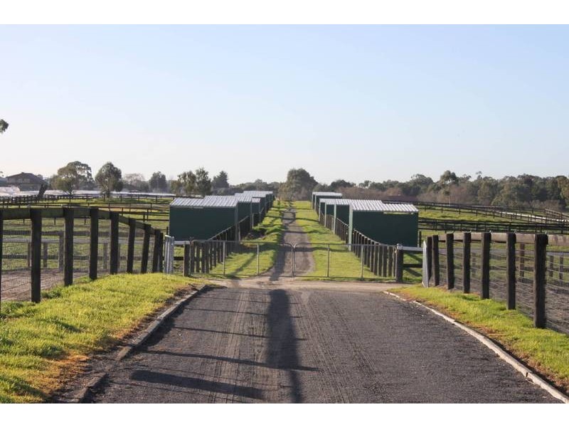Cranbourne VIC 3977